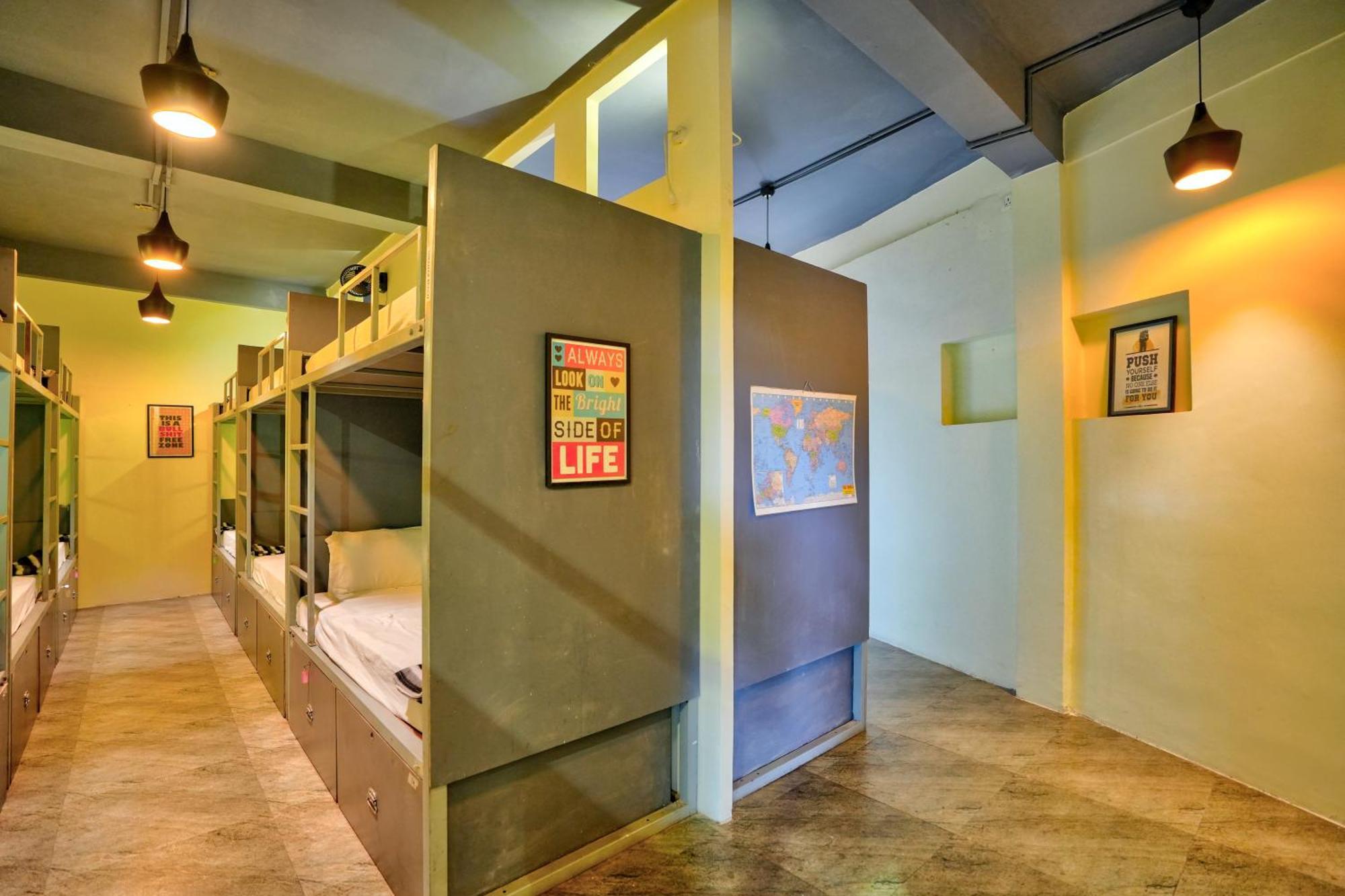 Hive Hostel Anjuna By Just Travels ภายนอก รูปภาพ