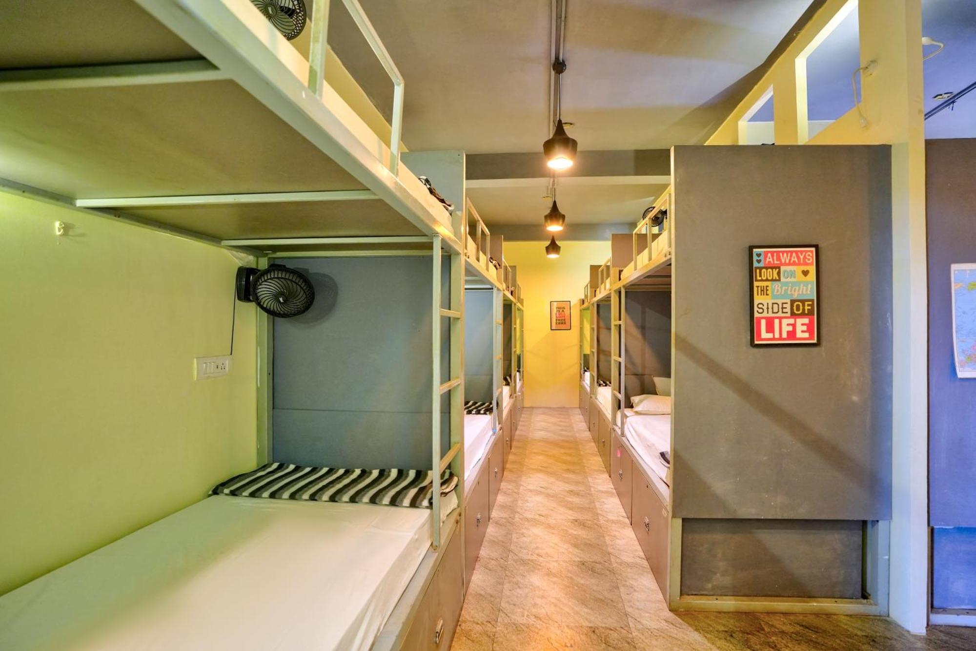 Hive Hostel Anjuna By Just Travels ภายนอก รูปภาพ